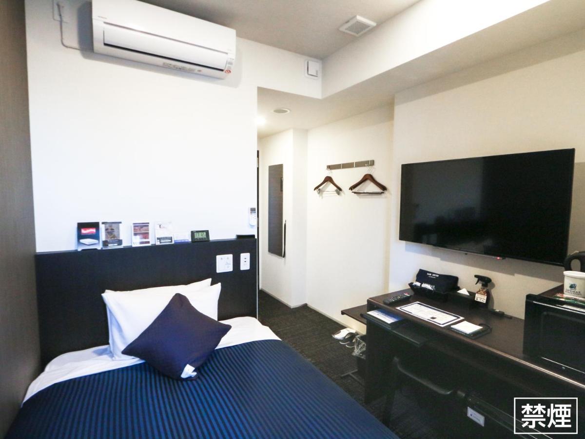 Hotel Livemax Yokohama Stadium Mae 외부 사진